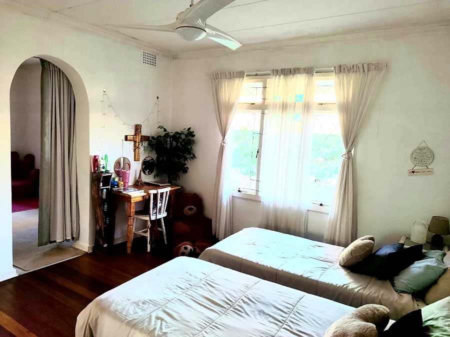 5 Bedroom Property for Sale in Freeland Park KwaZulu-Natal