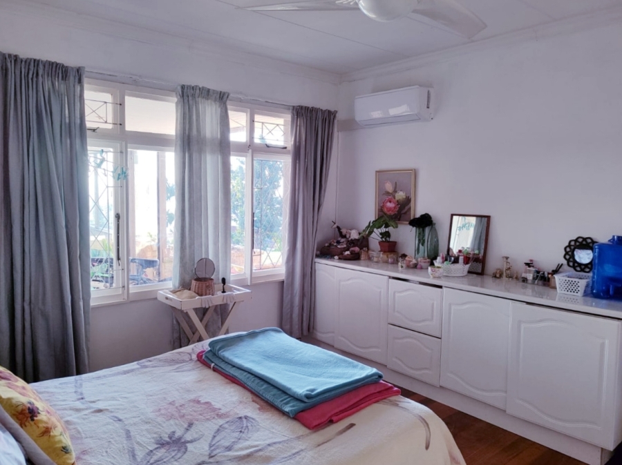 5 Bedroom Property for Sale in Freeland Park KwaZulu-Natal