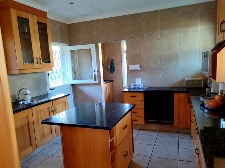 5 Bedroom Property for Sale in Freeland Park KwaZulu-Natal