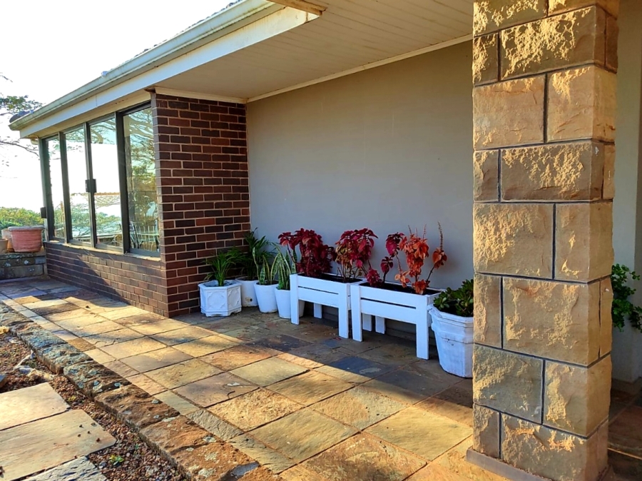 5 Bedroom Property for Sale in Freeland Park KwaZulu-Natal