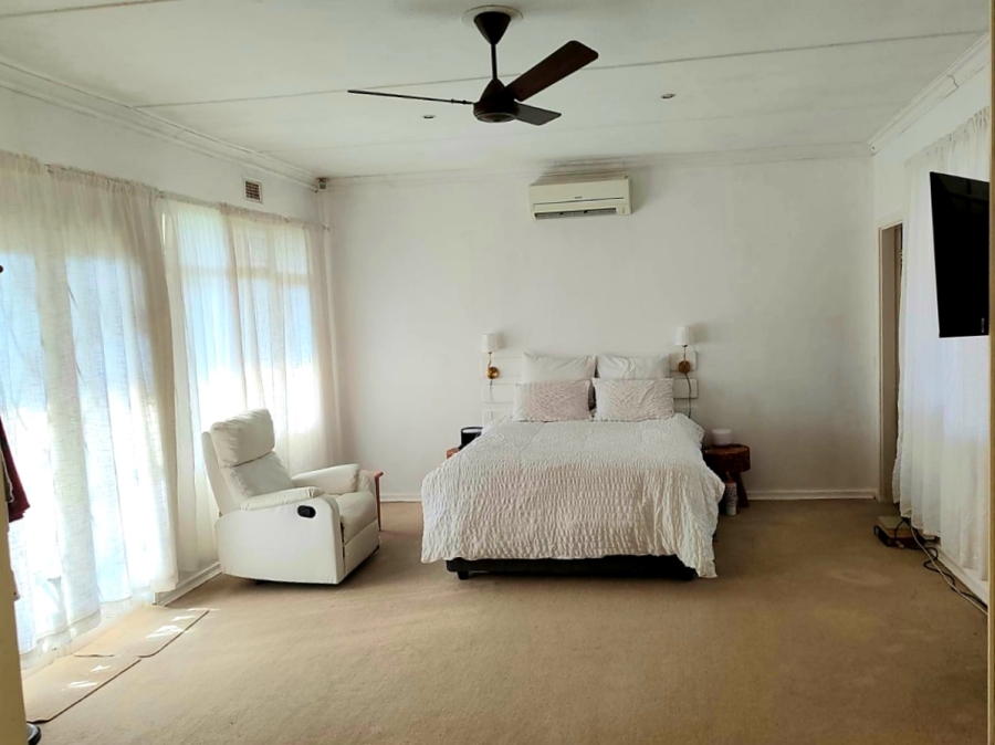 5 Bedroom Property for Sale in Freeland Park KwaZulu-Natal