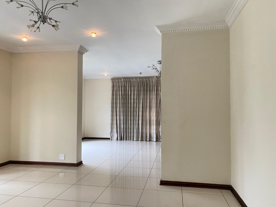 4 Bedroom Property for Sale in Meer En See KwaZulu-Natal