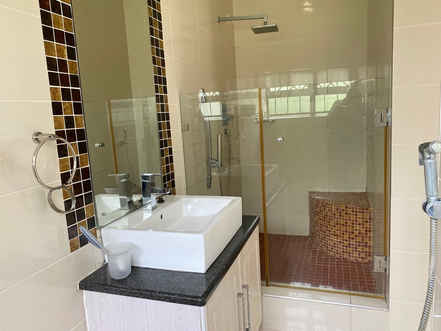 4 Bedroom Property for Sale in Meer En See KwaZulu-Natal