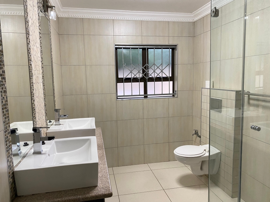 4 Bedroom Property for Sale in Meer En See KwaZulu-Natal
