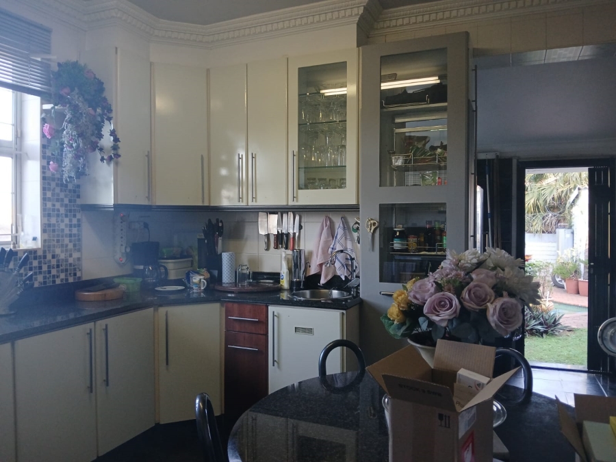 3 Bedroom Property for Sale in Umbilo KwaZulu-Natal