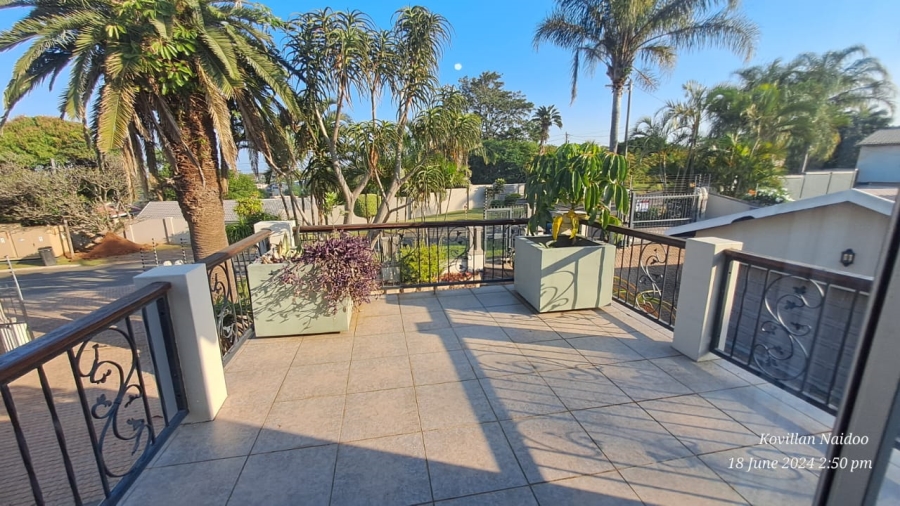To Let 4 Bedroom Property for Rent in La Lucia KwaZulu-Natal