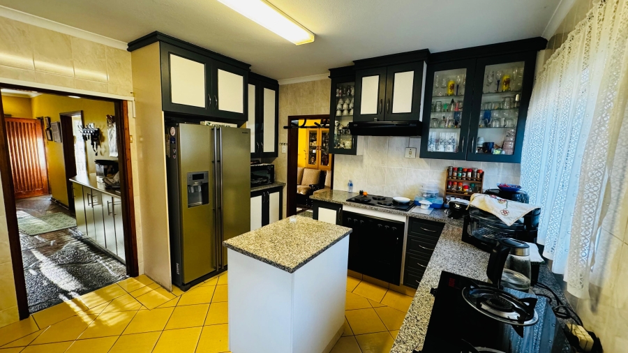 4 Bedroom Property for Sale in Bluff KwaZulu-Natal