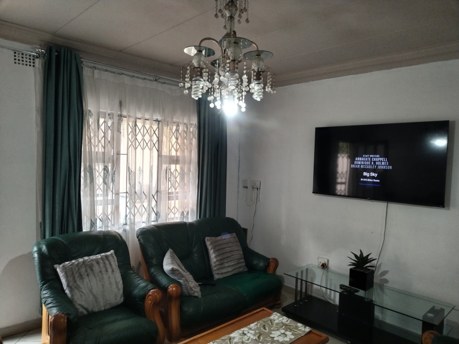3 Bedroom Property for Sale in Illovo Glen KwaZulu-Natal