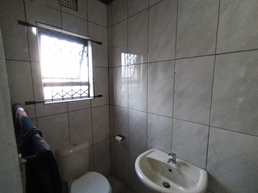 3 Bedroom Property for Sale in Illovo Glen KwaZulu-Natal