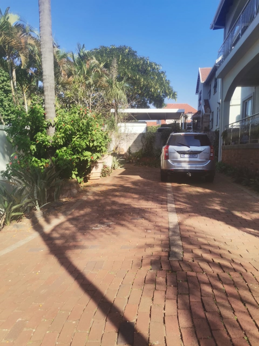 4 Bedroom Property for Sale in Durban North KwaZulu-Natal