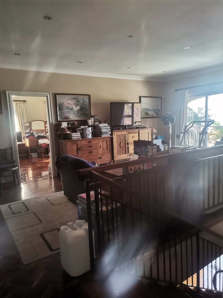 4 Bedroom Property for Sale in Durban North KwaZulu-Natal