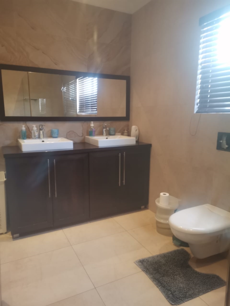 4 Bedroom Property for Sale in Durban North KwaZulu-Natal