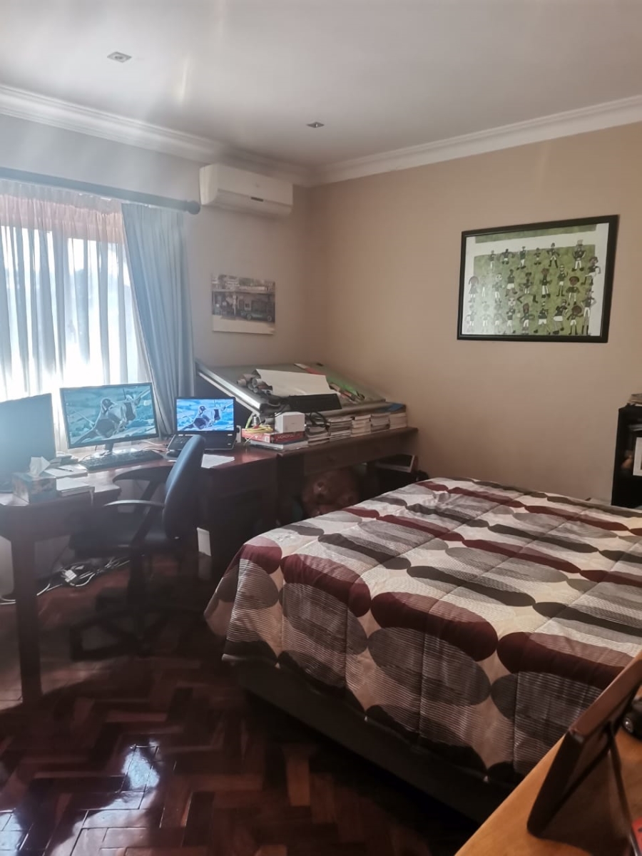 4 Bedroom Property for Sale in Durban North KwaZulu-Natal