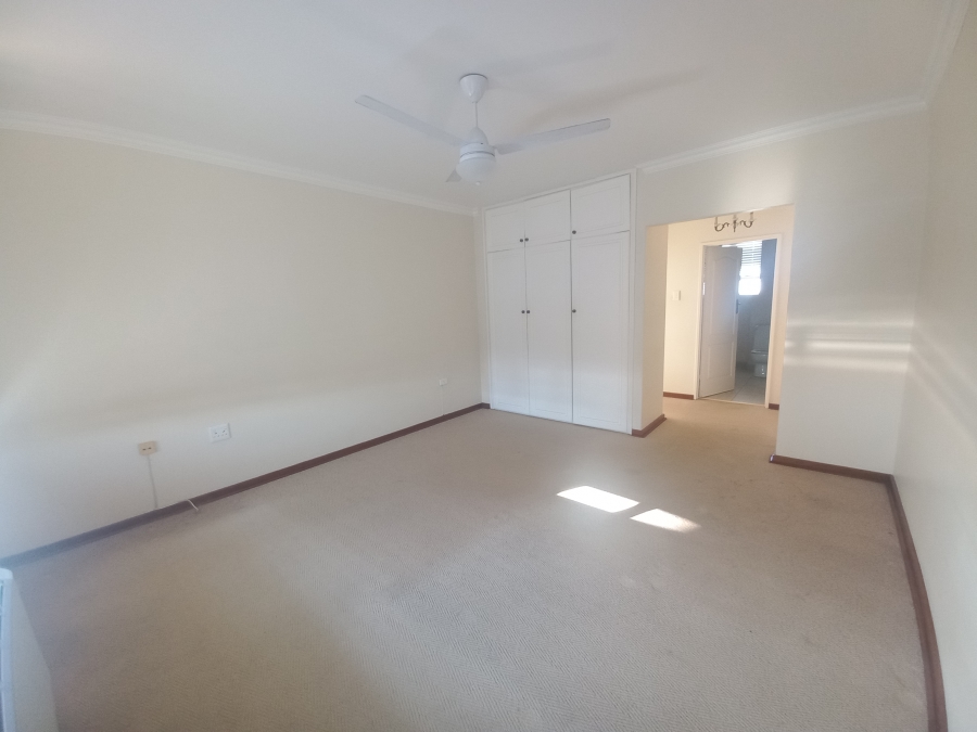 2 Bedroom Property for Sale in Umhlanga KwaZulu-Natal