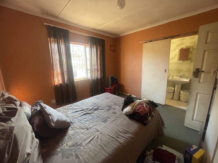 3 Bedroom Property for Sale in Kwamashu KwaZulu-Natal