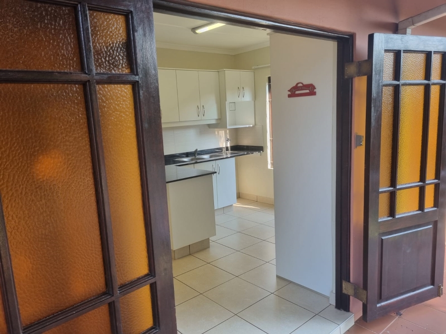 To Let 2 Bedroom Property for Rent in St Helier KwaZulu-Natal
