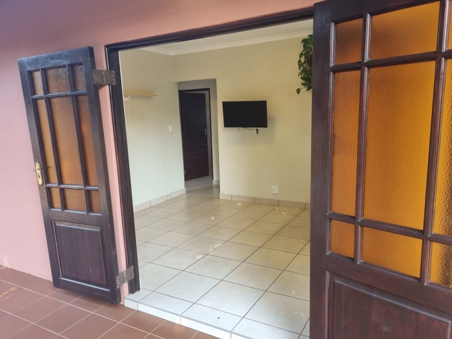 To Let 2 Bedroom Property for Rent in St Helier KwaZulu-Natal