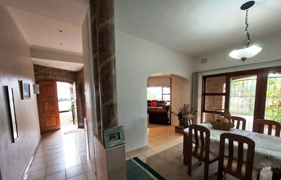 5 Bedroom Property for Sale in Ramsgate KwaZulu-Natal