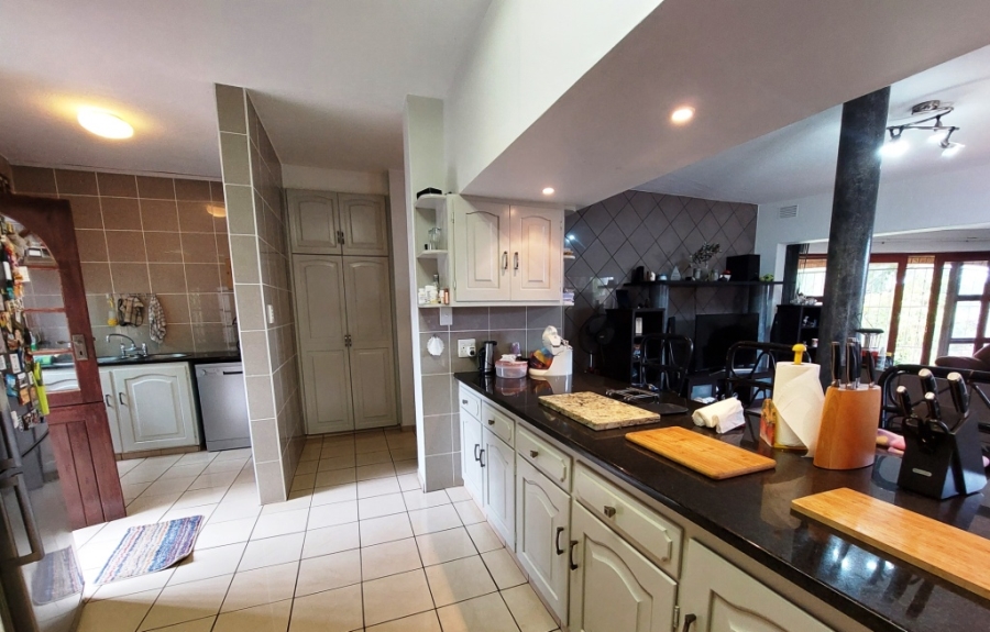 5 Bedroom Property for Sale in Ramsgate KwaZulu-Natal