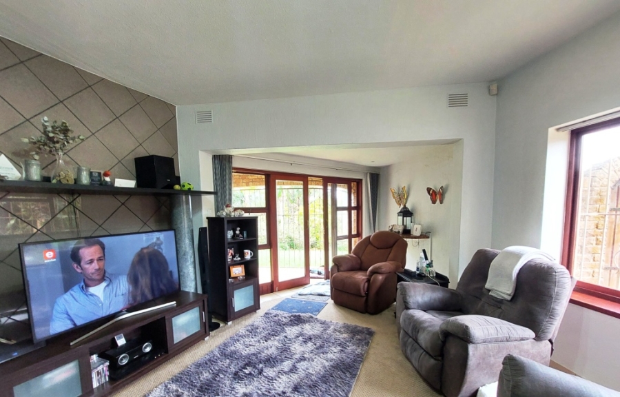 5 Bedroom Property for Sale in Ramsgate KwaZulu-Natal