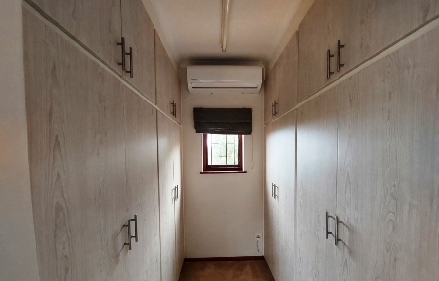 5 Bedroom Property for Sale in Ramsgate KwaZulu-Natal