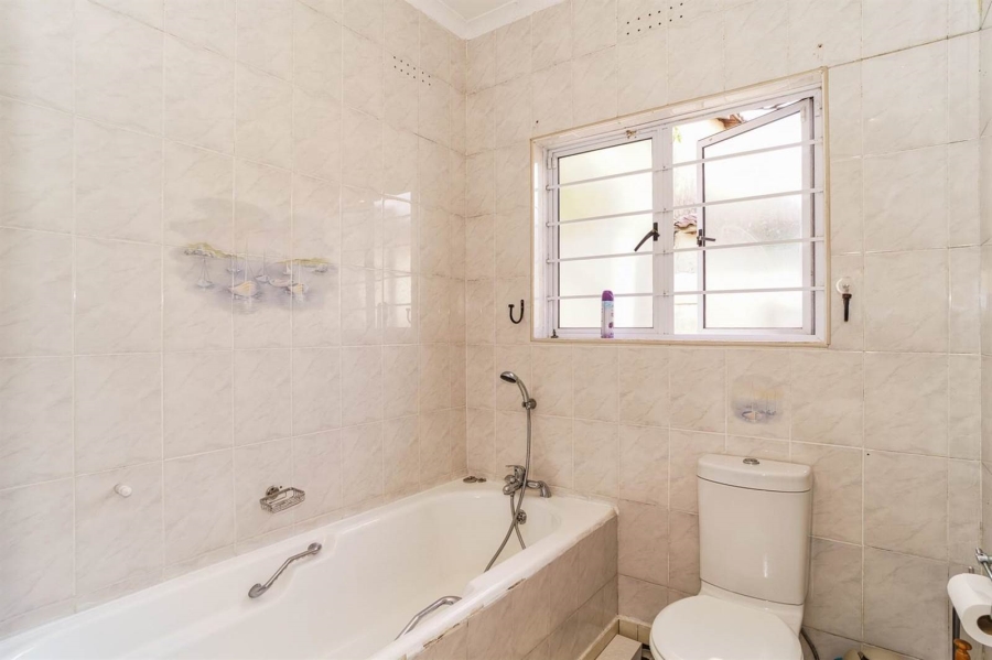 3 Bedroom Property for Sale in Dawncliffe KwaZulu-Natal