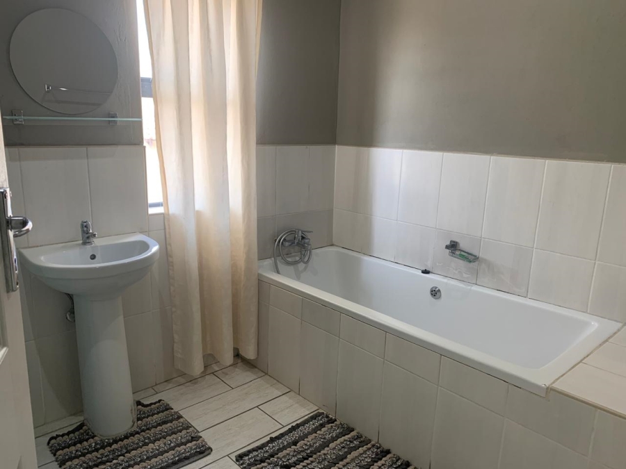 To Let 3 Bedroom Property for Rent in Nyala Park KwaZulu-Natal