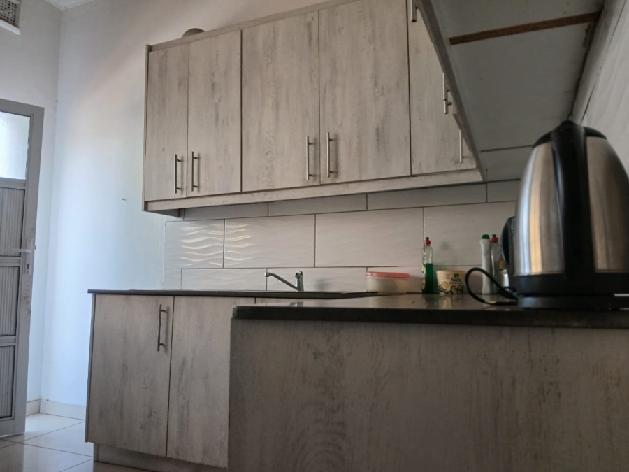 5 Bedroom Property for Sale in Glenwood KwaZulu-Natal
