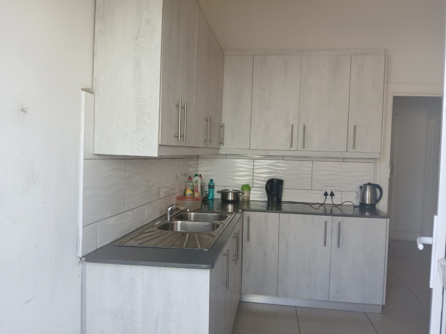 5 Bedroom Property for Sale in Glenwood KwaZulu-Natal
