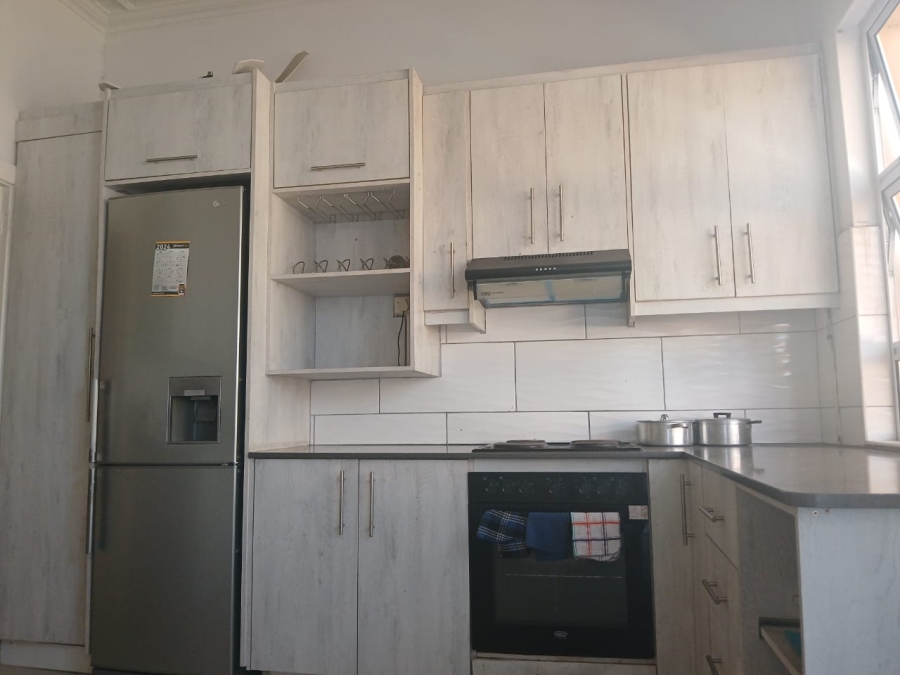 5 Bedroom Property for Sale in Glenwood KwaZulu-Natal