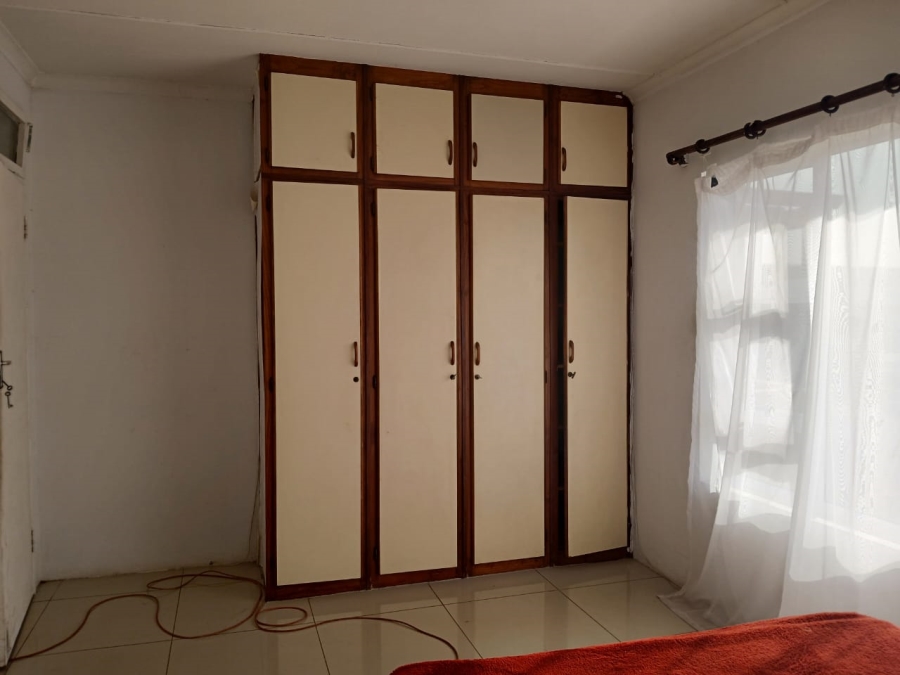 5 Bedroom Property for Sale in Glenwood KwaZulu-Natal
