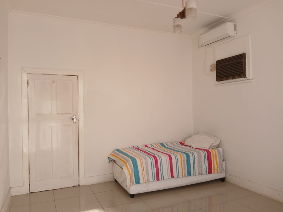 5 Bedroom Property for Sale in Glenwood KwaZulu-Natal