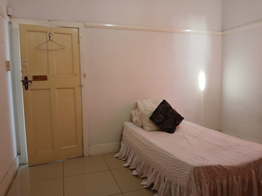 5 Bedroom Property for Sale in Glenwood KwaZulu-Natal