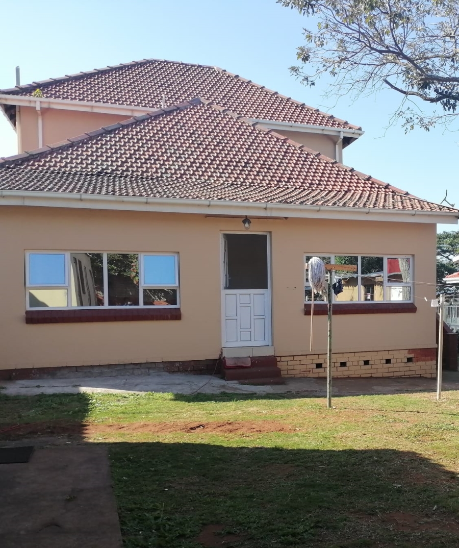 8 Bedroom Property for Sale in Glenwood KwaZulu-Natal
