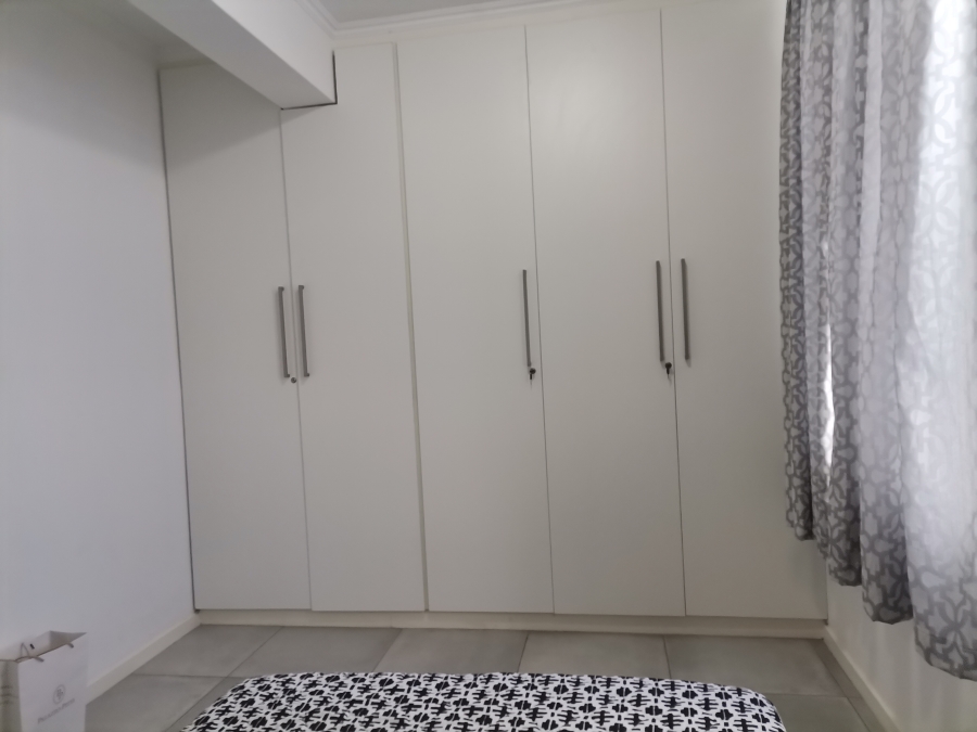 To Let 1 Bedroom Property for Rent in Glenwood KwaZulu-Natal