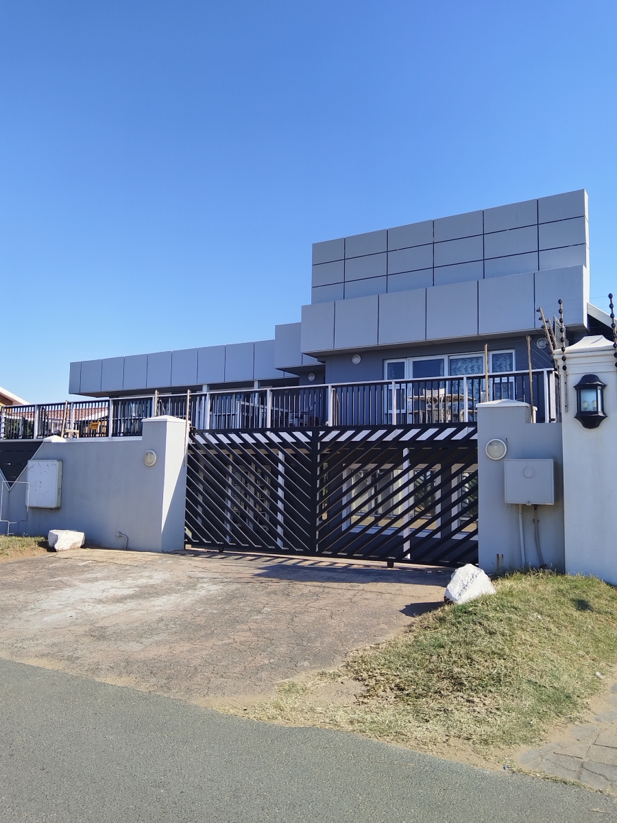 To Let 1 Bedroom Property for Rent in Glen Ashley KwaZulu-Natal