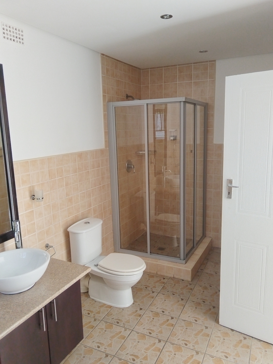To Let 1 Bedroom Property for Rent in La Lucia KwaZulu-Natal
