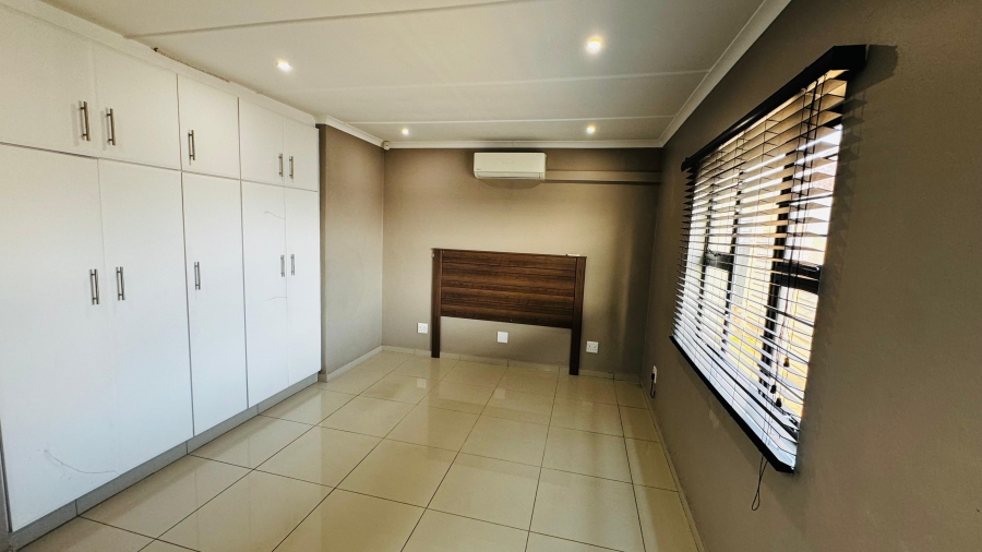 4 Bedroom Property for Sale in Bluff KwaZulu-Natal