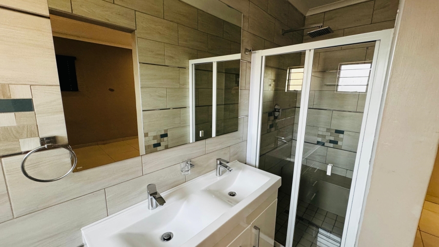 4 Bedroom Property for Sale in Bluff KwaZulu-Natal