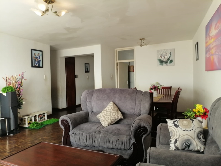 2 Bedroom Property for Sale in Durban Central KwaZulu-Natal