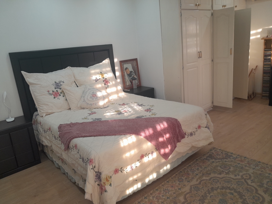 5 Bedroom Property for Sale in Newcastle KwaZulu-Natal