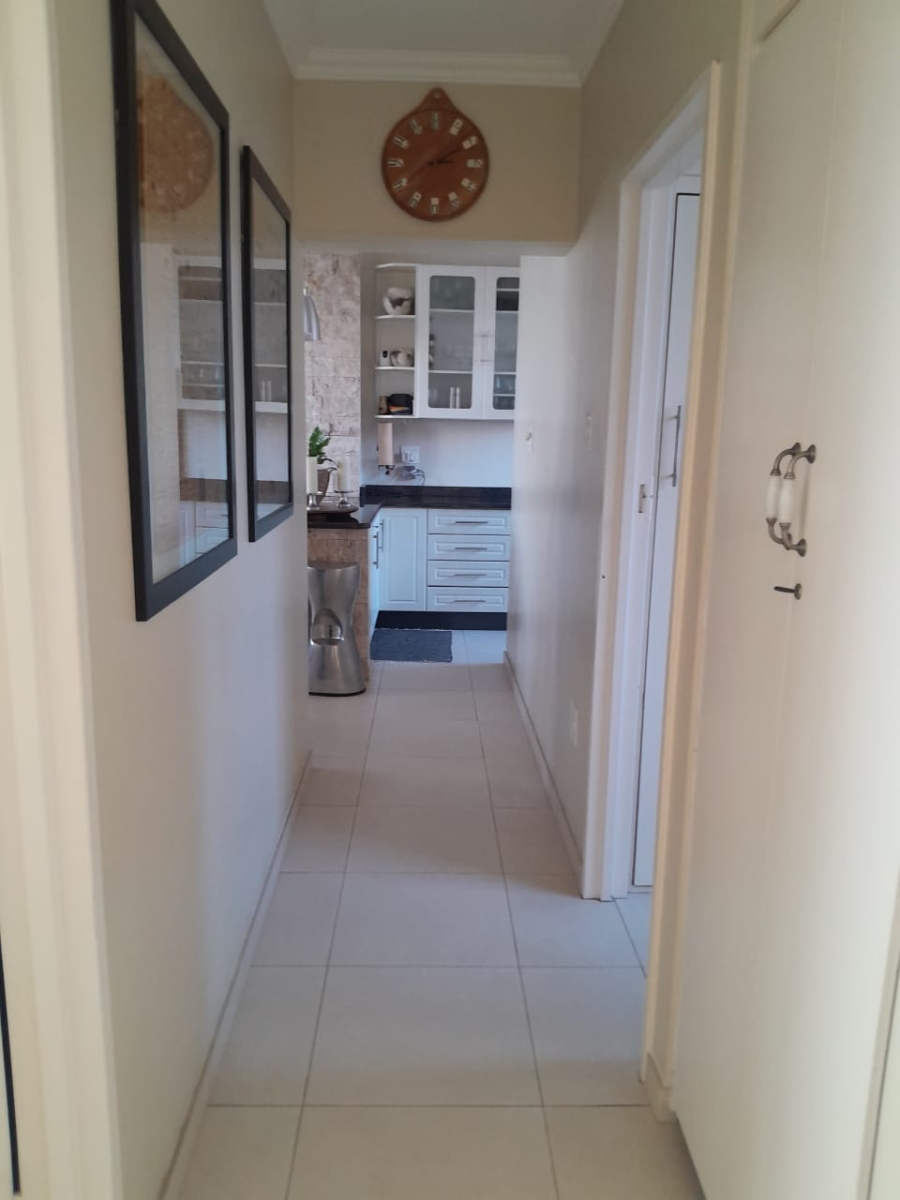 2 Bedroom Property for Sale in Morningside KwaZulu-Natal