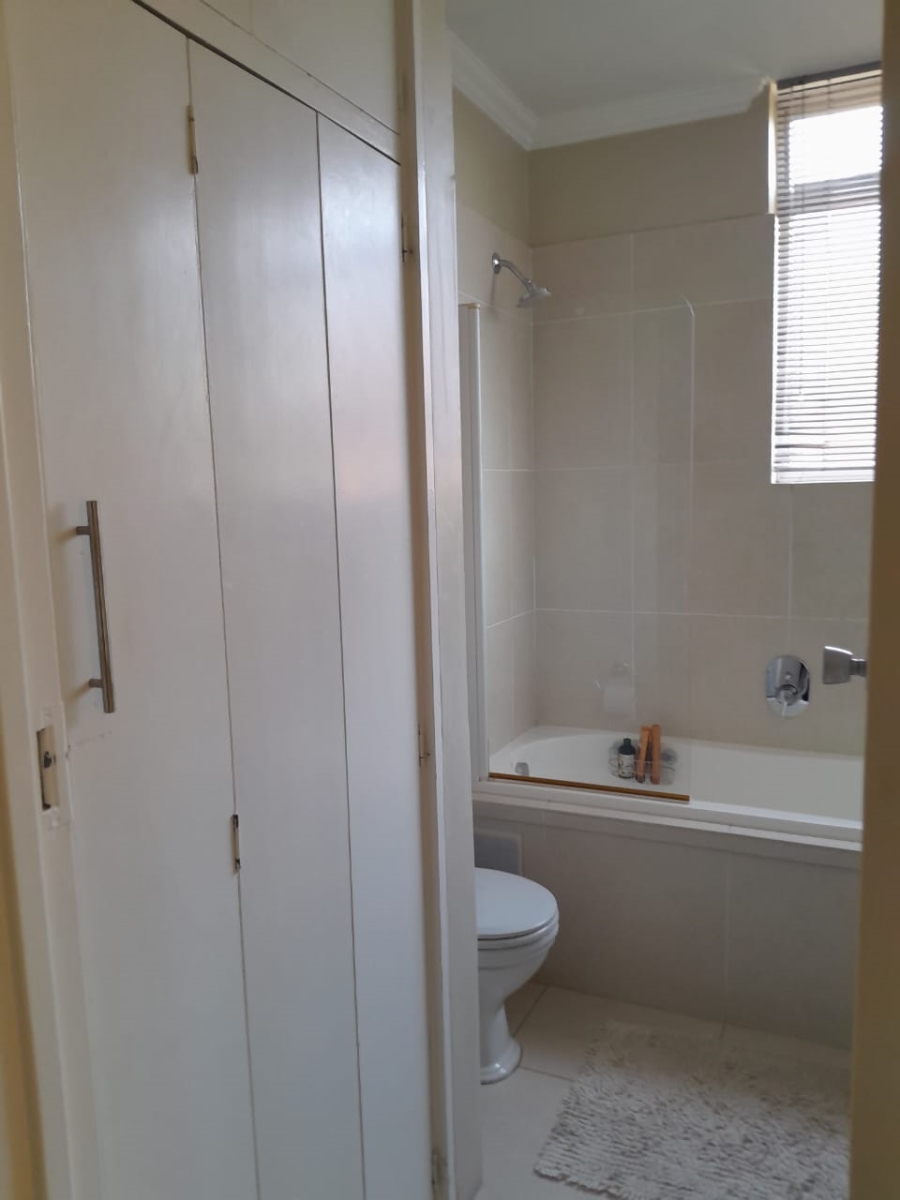 2 Bedroom Property for Sale in Morningside KwaZulu-Natal