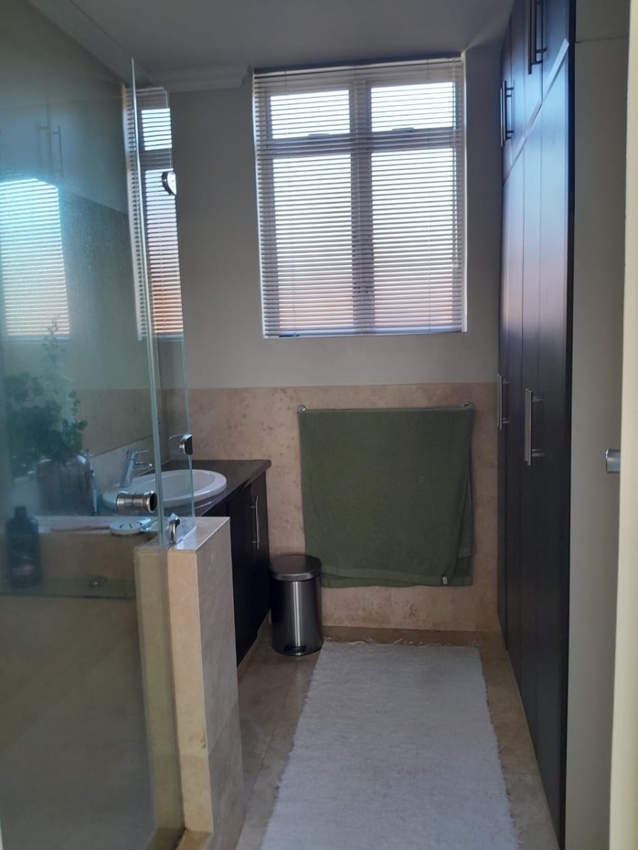 2 Bedroom Property for Sale in Morningside KwaZulu-Natal