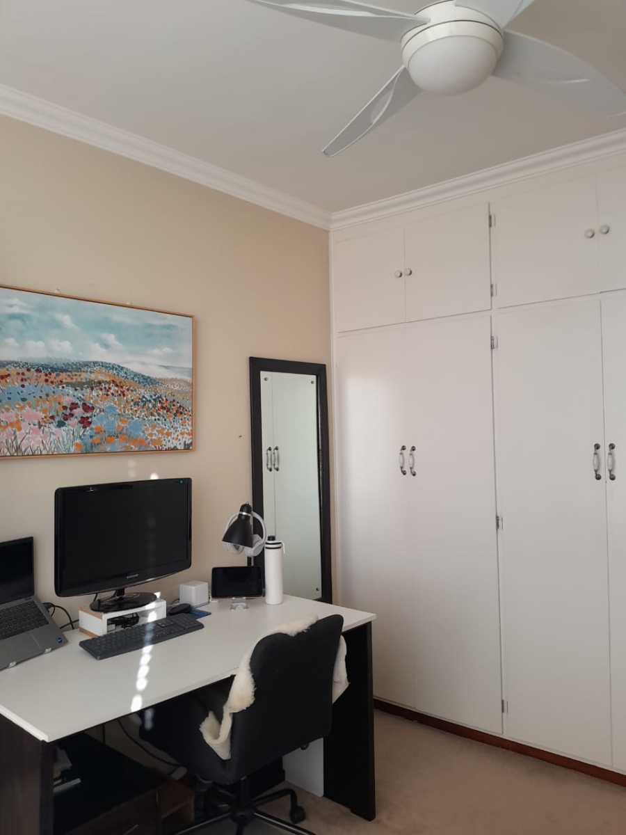 2 Bedroom Property for Sale in Morningside KwaZulu-Natal