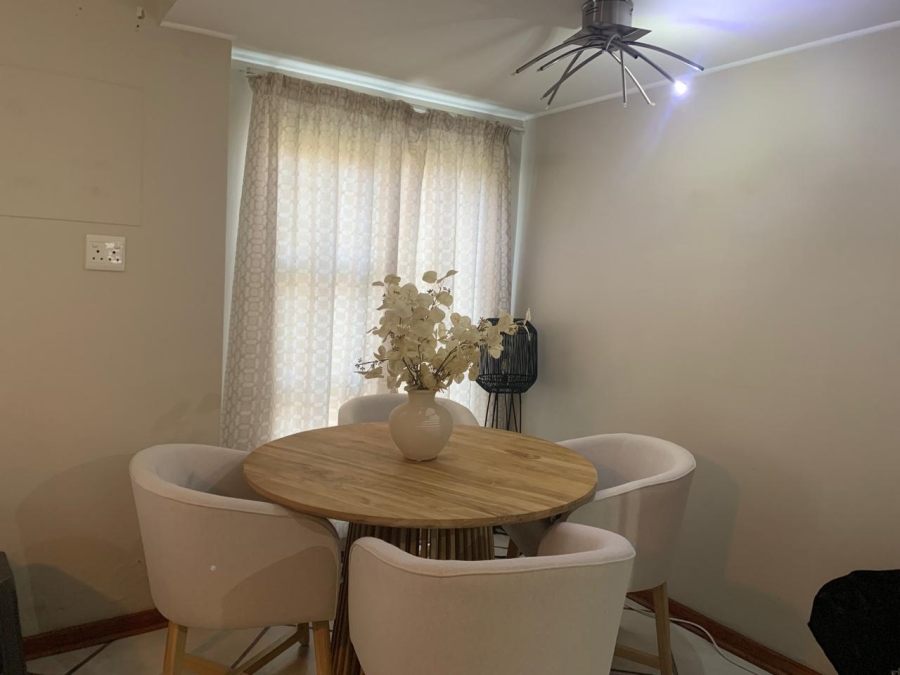 2 Bedroom Property for Sale in Meer En See KwaZulu-Natal