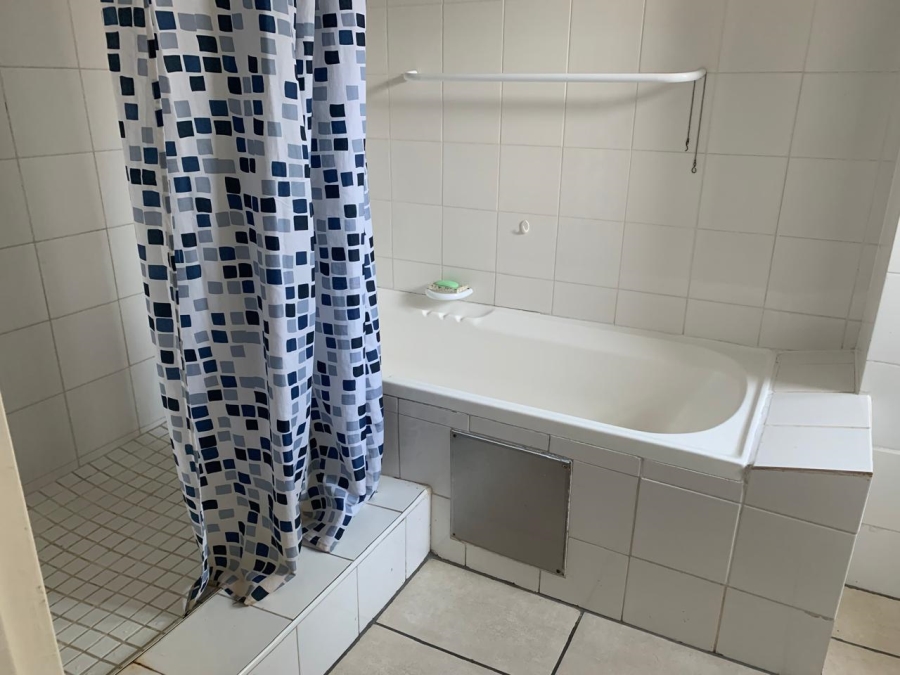 2 Bedroom Property for Sale in Meer En See KwaZulu-Natal