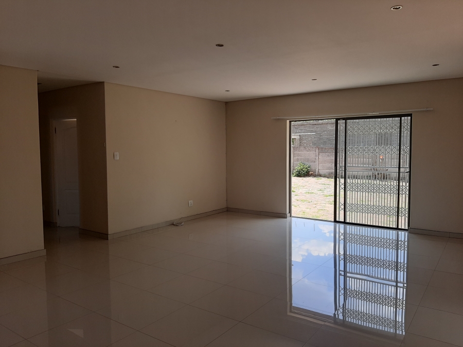 To Let 3 Bedroom Property for Rent in Pioneer Park KwaZulu-Natal
