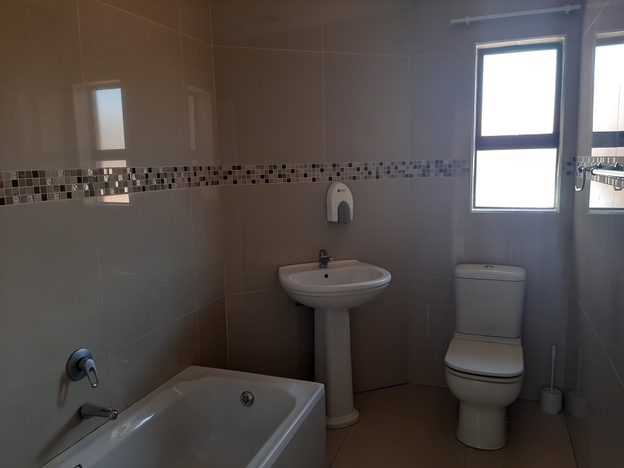 To Let 3 Bedroom Property for Rent in Pioneer Park KwaZulu-Natal