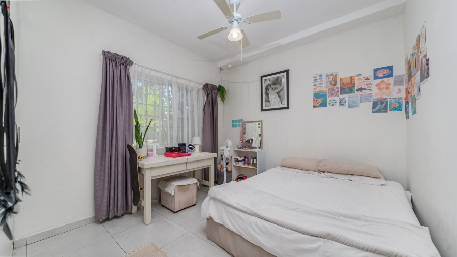 3 Bedroom Property for Sale in Willard Beach KwaZulu-Natal